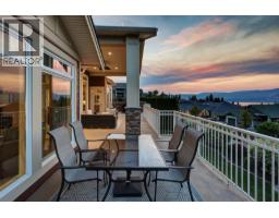 5pc Ensuite bath - 690 Devonian Avenue, Kelowna, BC V1W5C2 Photo 22