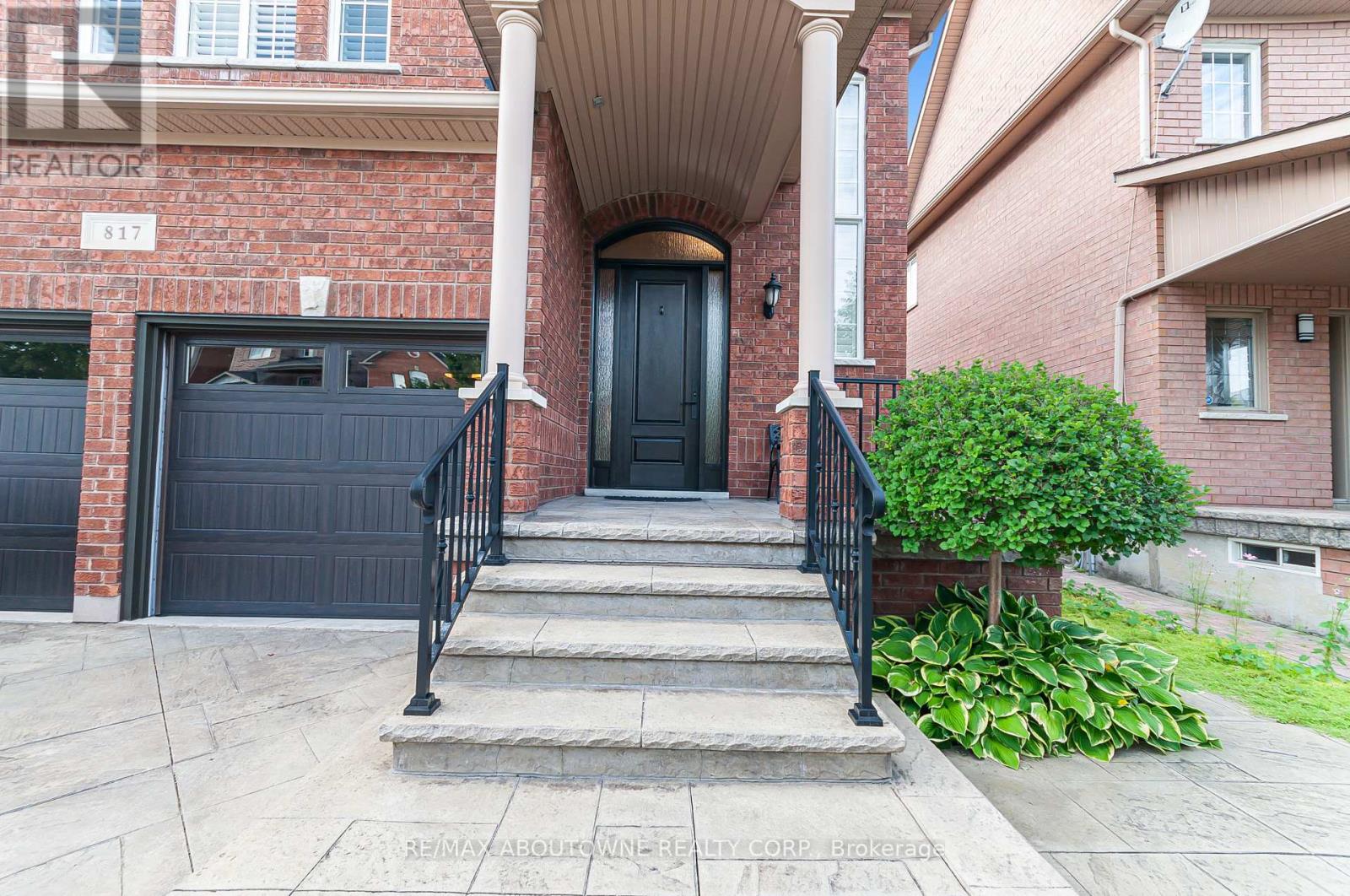 817 BRASS WINDS PLACE - 2