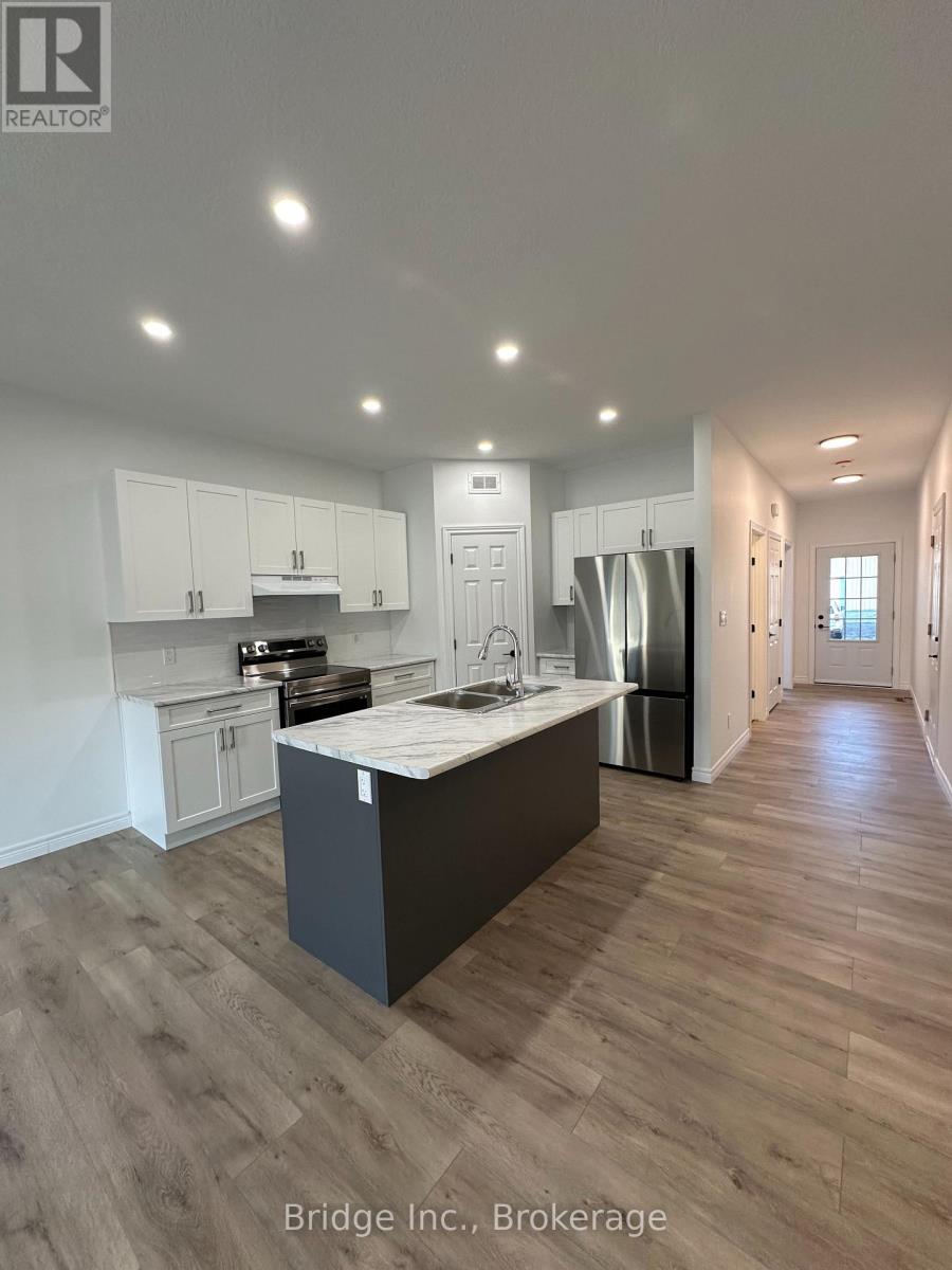 17 DAYTON COURT, Prince Edward County (Picton Ward) — photo 3