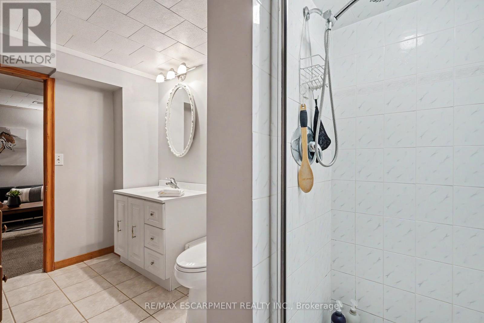 11 MILLER DRIVE - 32