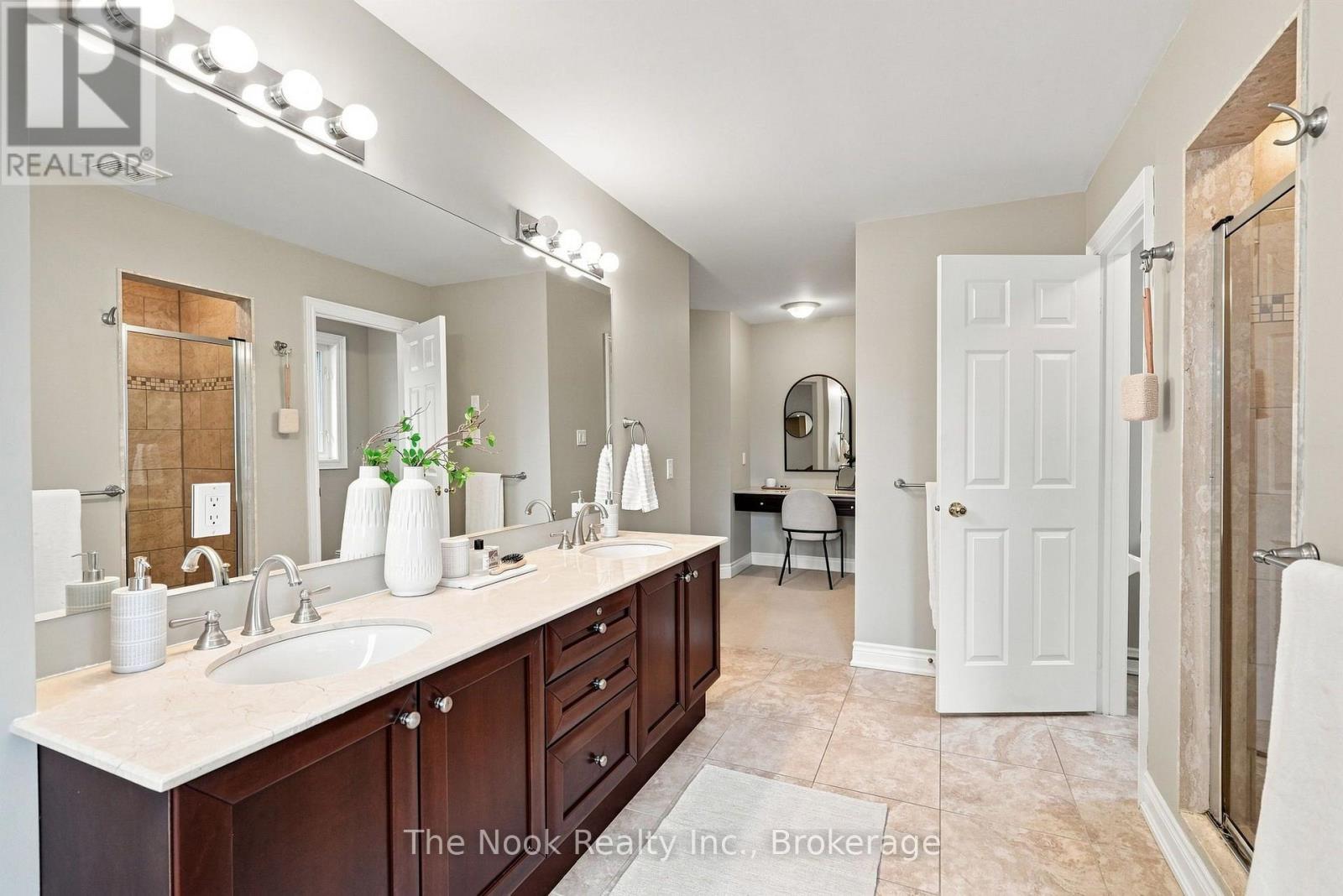 18 CORPORAL PATTERSON LANE - Image 25