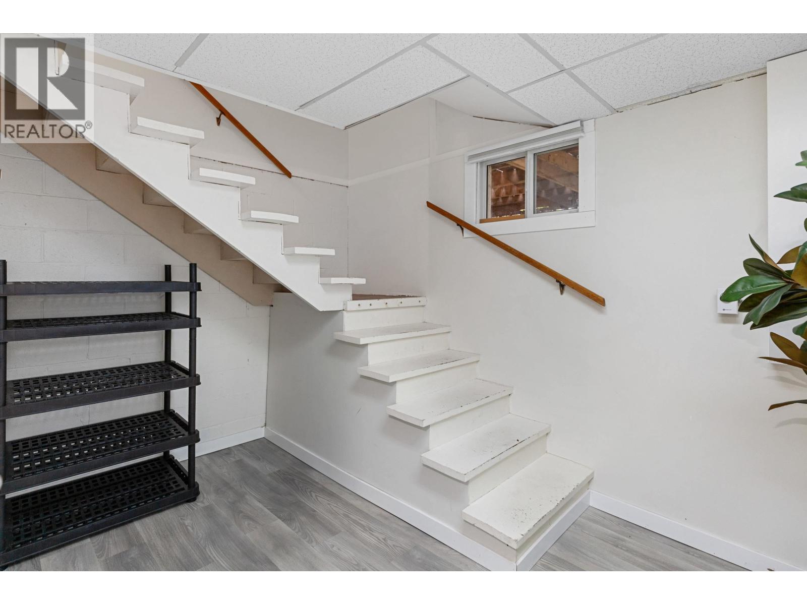 962 EWERT STREET - 13