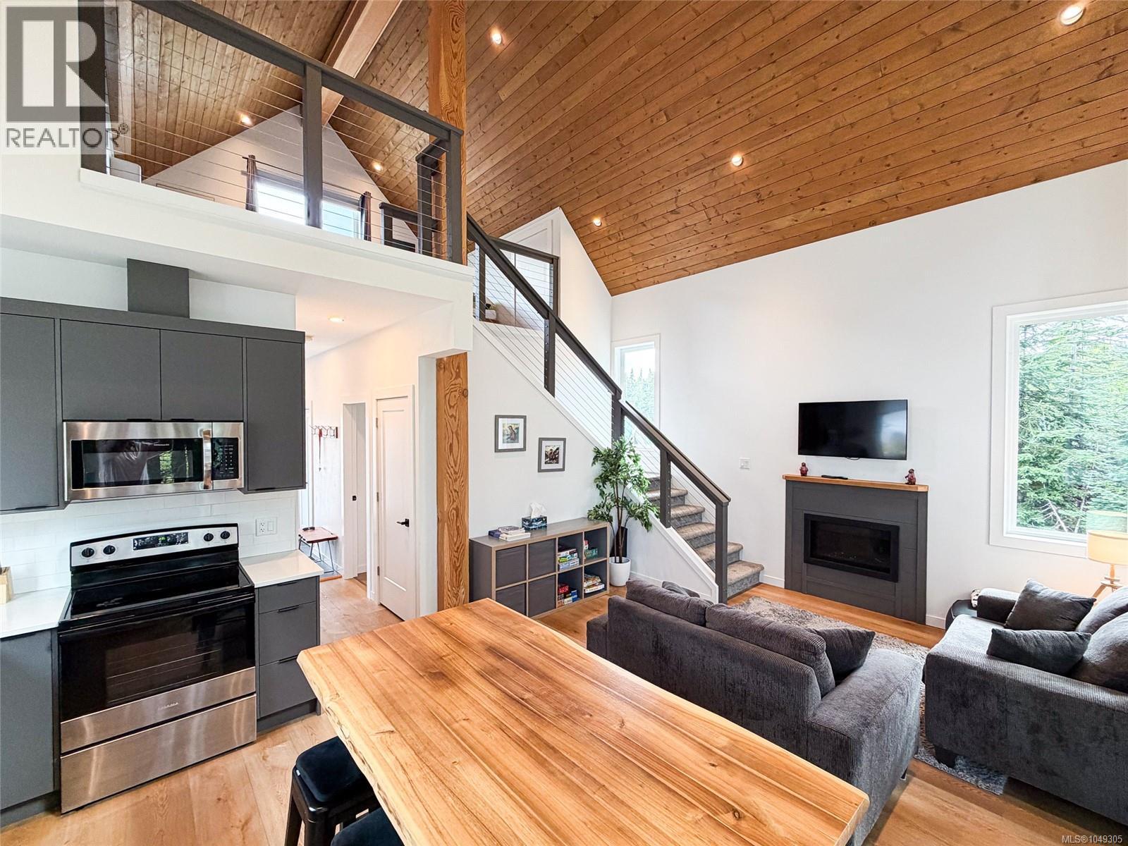 415 Arrowsmith Ridge - 16