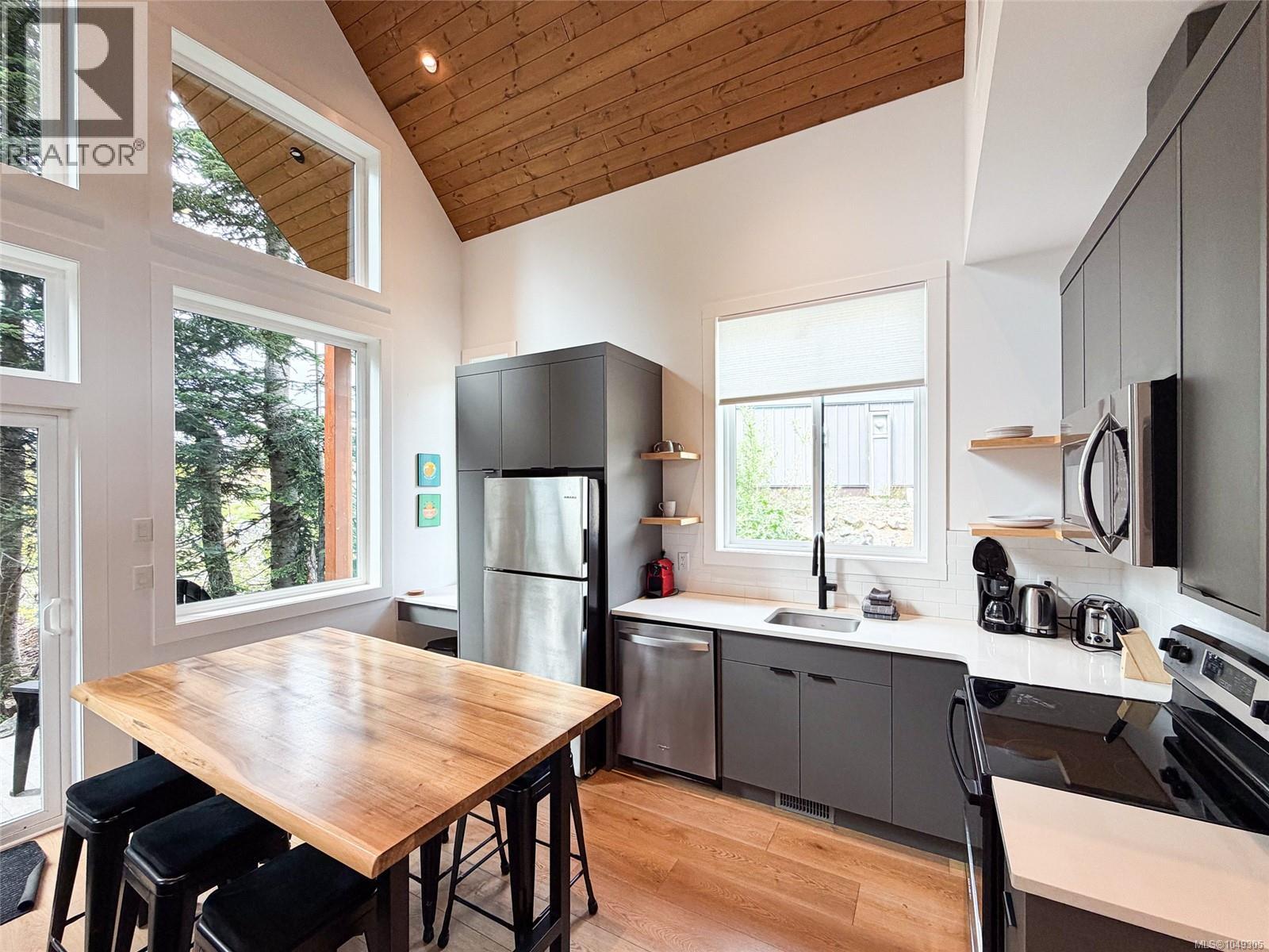 415 Arrowsmith Ridge - 18
