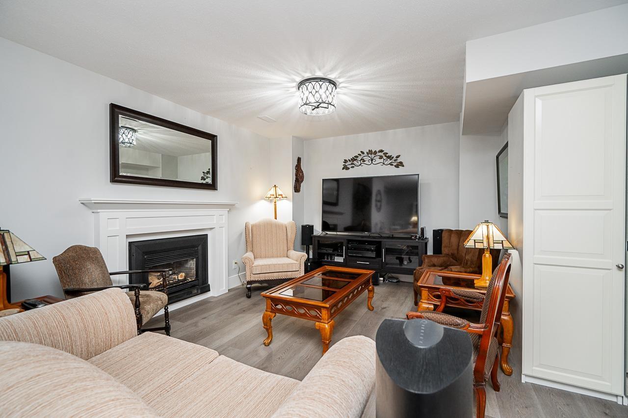 Photo of 55 3355 MORGAN CREEK WAY 22