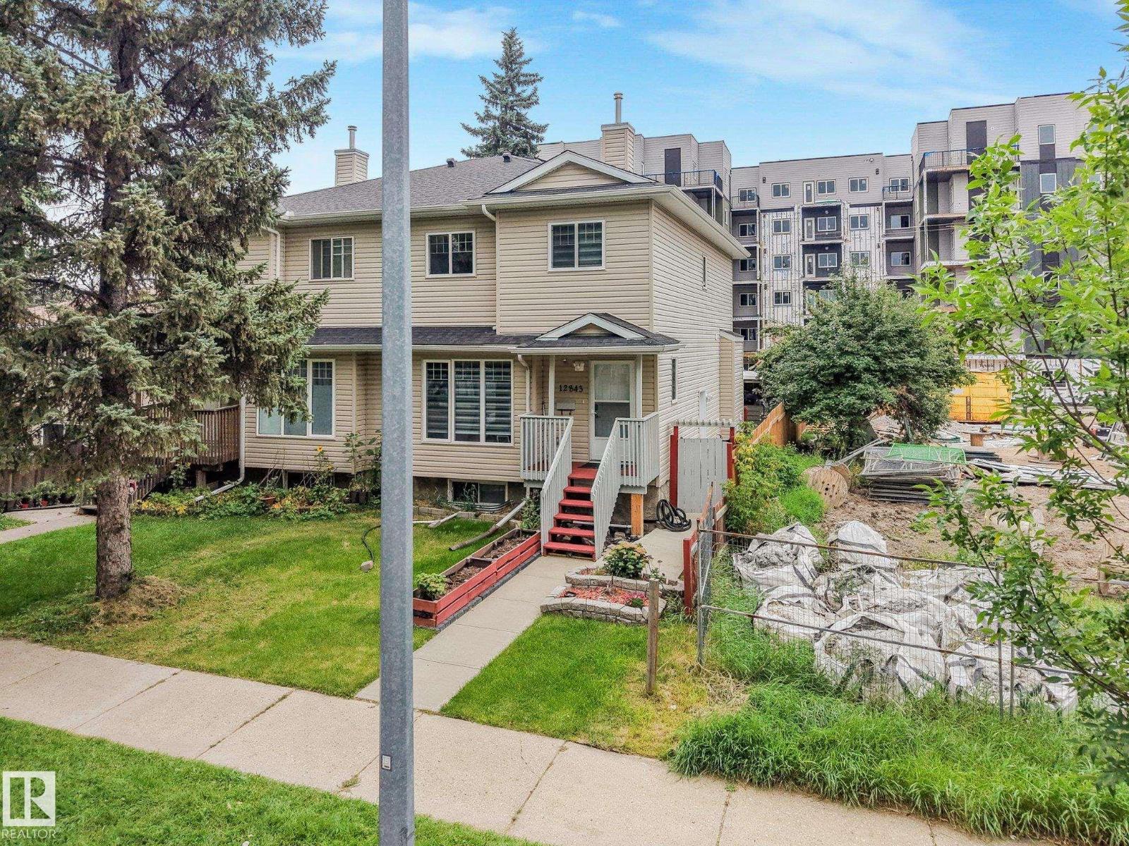 12843 67 ST NW - 50