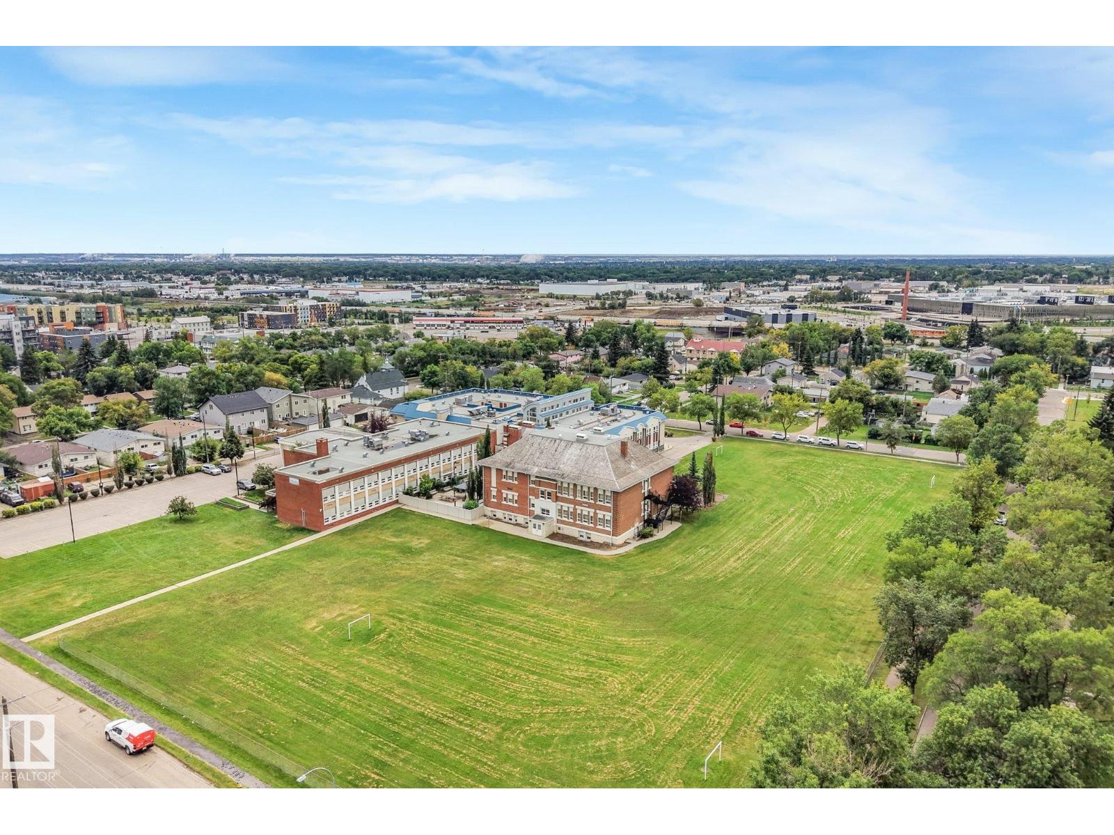 12843 67 ST NW - 18