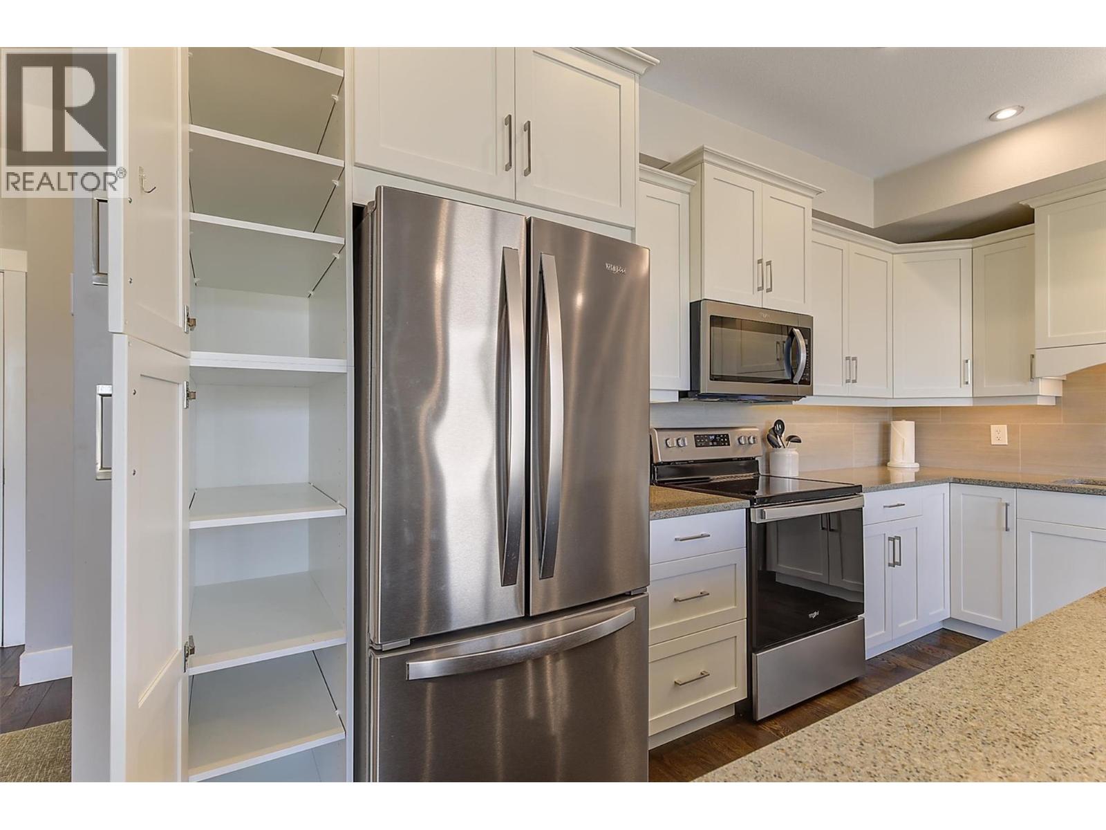#405 1165 Sutherland Avenue - 20