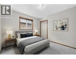 249 Elgin Manor SE - photo 33
