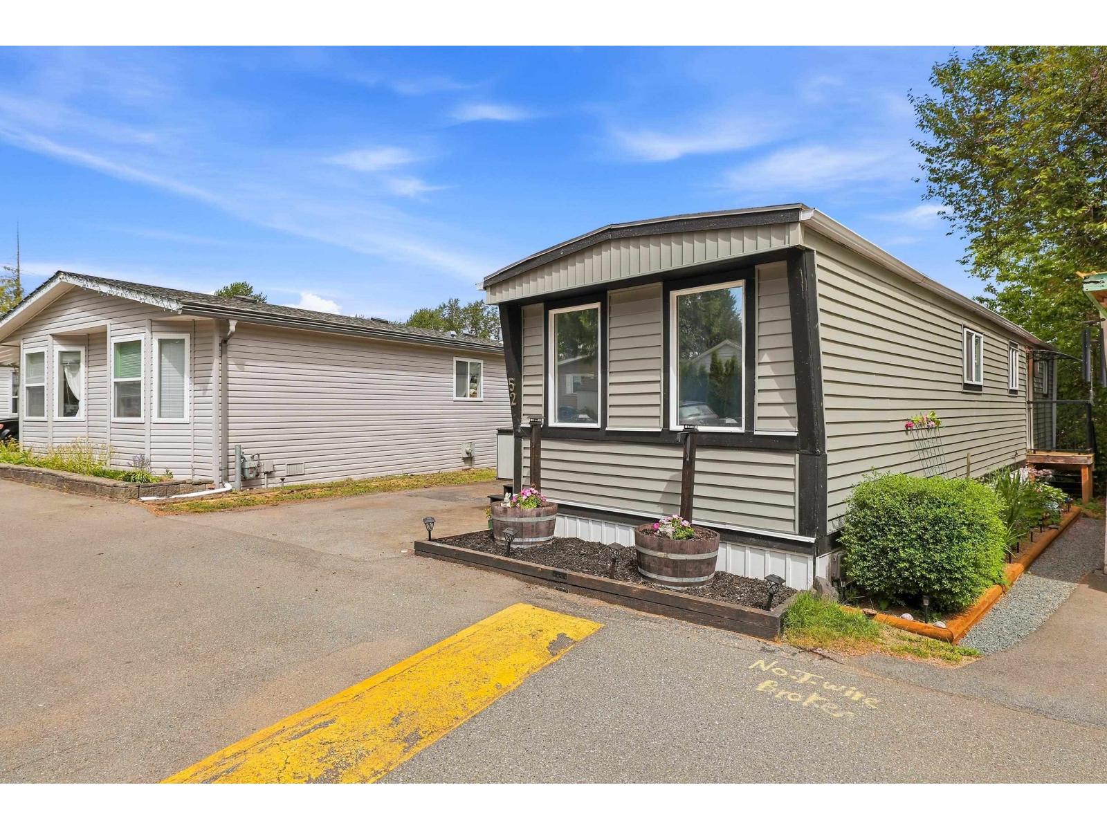 52 24330 FRASER HIGHWAY, Langley — photo 2