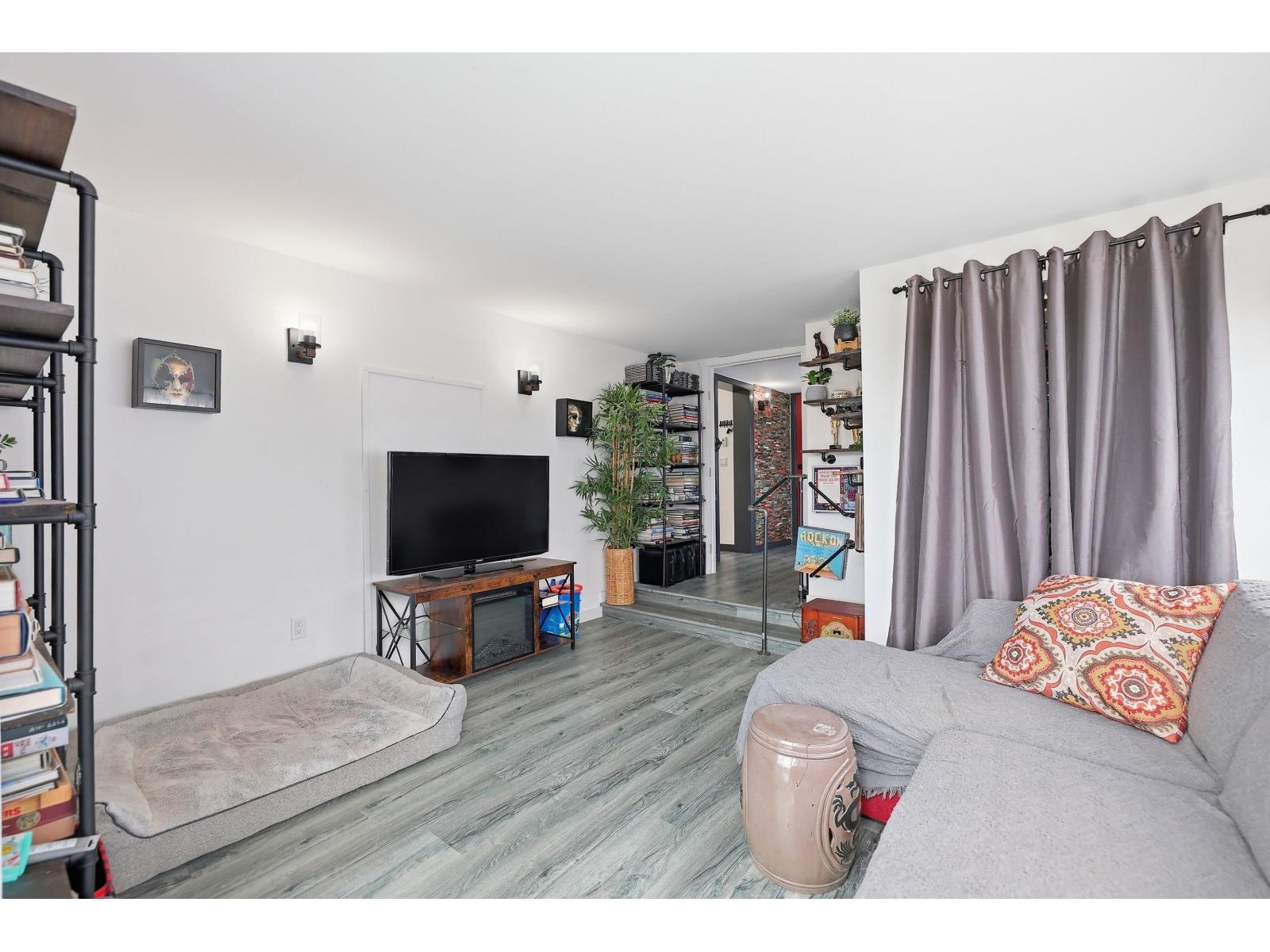 52 24330 FRASER HIGHWAY, Langley — photo 8