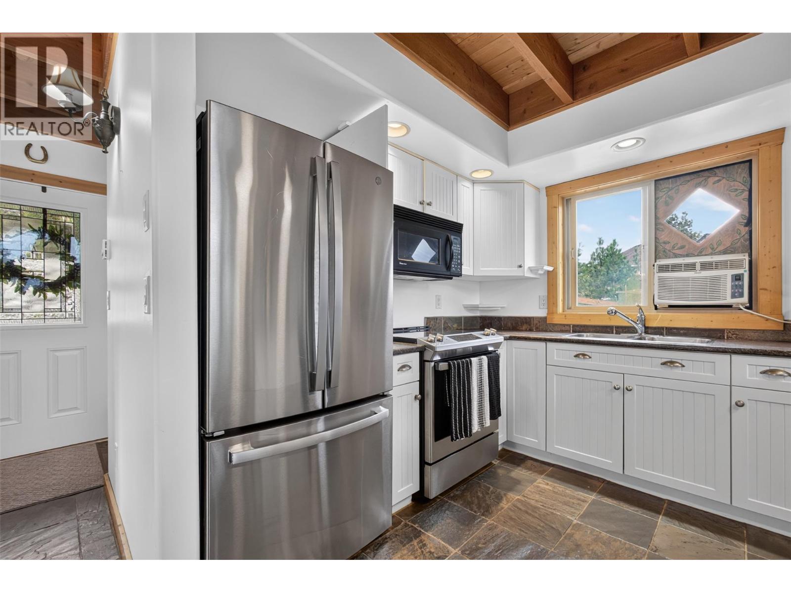 10375 Westshore Road - 12