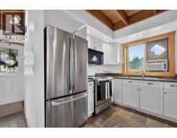 10375 Westshore Road, Vernon, BC V1H2B1 Photo 12