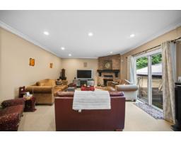 5686 125a Street, Surrey, BC V3X3G8 Photo 10