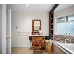 5686 125a Street, Surrey, BC V3X3G8 Photo 18