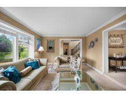 5686 125a Street, Surrey, BC V3X3G8 Photo 9