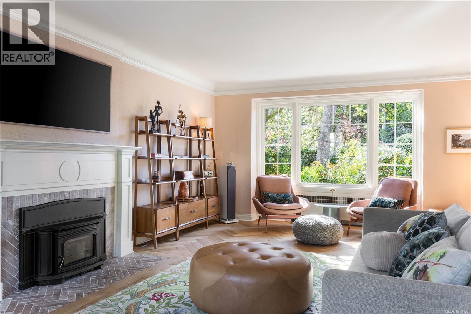 1387 St. David St - 12