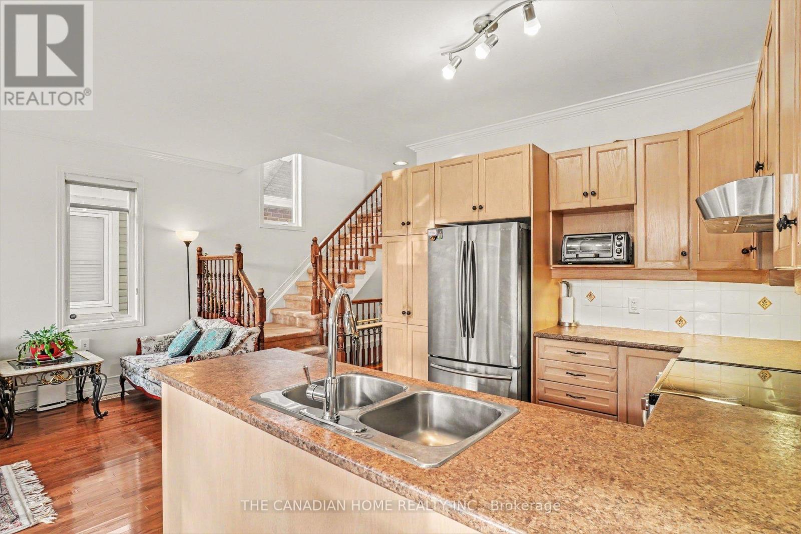 266 PARKIN CIRCLE - 8