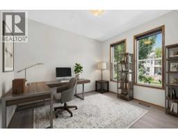 249 Elgin Manor SE - photo 6