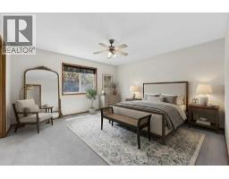 249 Elgin Manor SE - photo 26