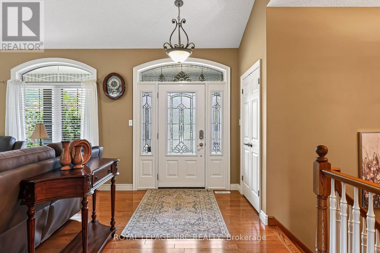 400 LAKEVIEW DRIVE, Woodstock (Woodstock - North) — photo 6