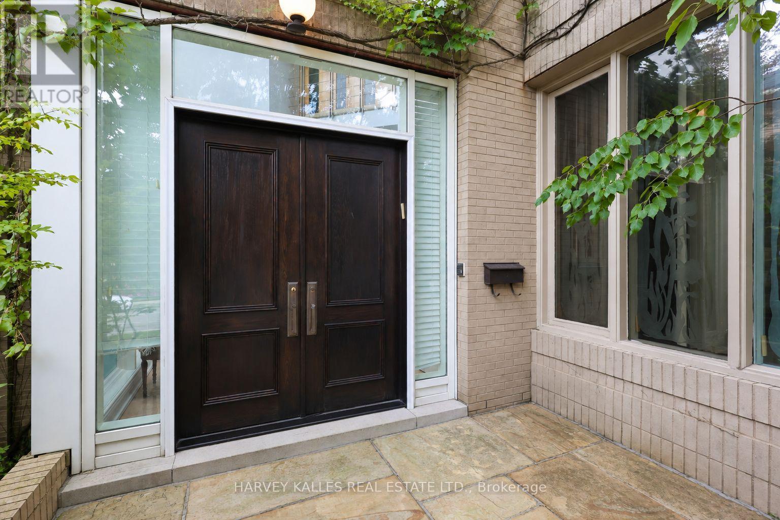 83 HILLMOUNT AVENUE - 4