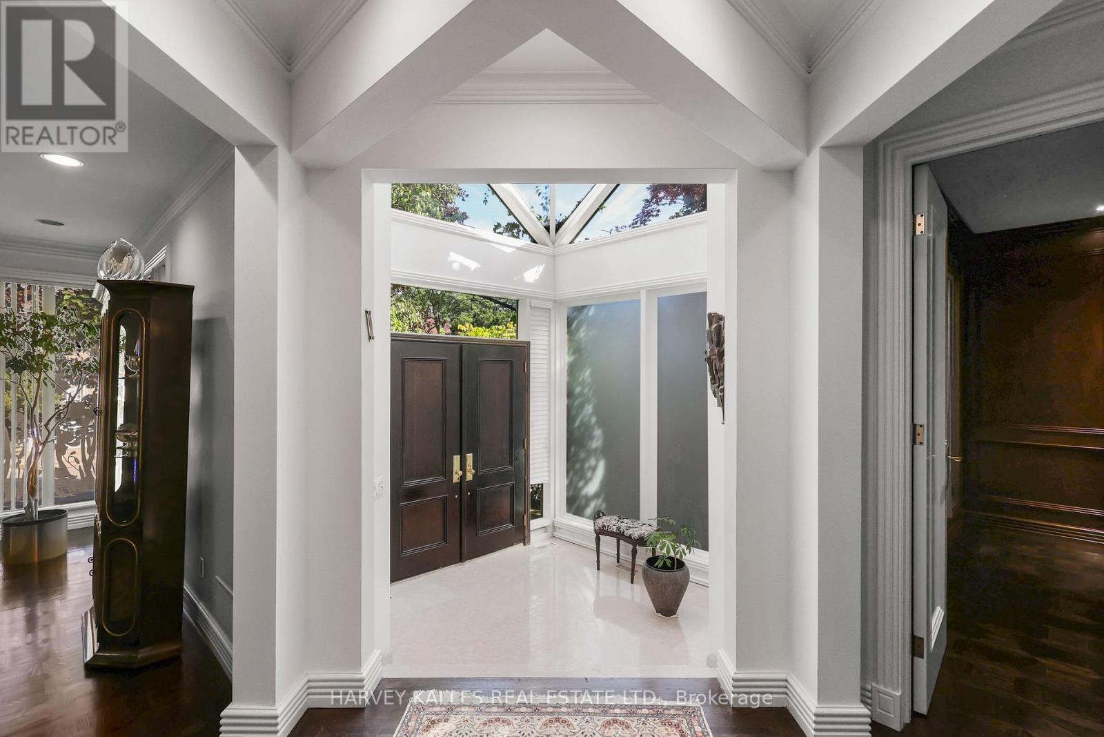 83 HILLMOUNT AVENUE - 5