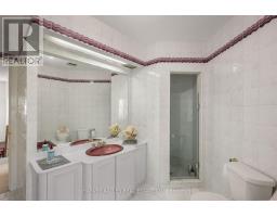 83 Hillmount Avenue, Toronto, ON M6B1X5 Photo 35