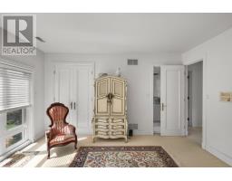 83 Hillmount Avenue, Toronto, ON M6B1X5 Photo 38