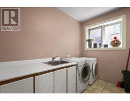 83 Hillmount Avenue, Toronto, ON M6B1X5 Photo 40