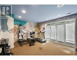 83 Hillmount Avenue, Toronto, ON M6B1X5 Photo 42