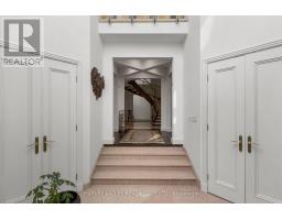 Dining room - 83 Hillmount Avenue, Toronto, ON M6B1X5 Photo 7