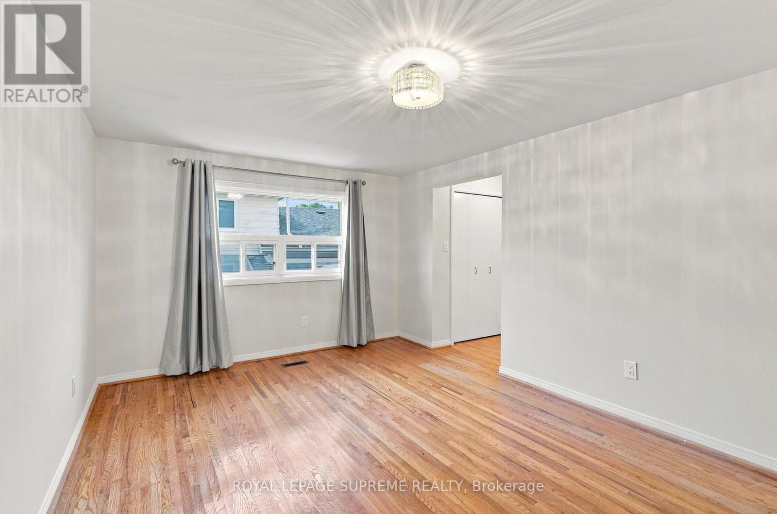 129 BRIARSCROSS BOULEVARD - 23