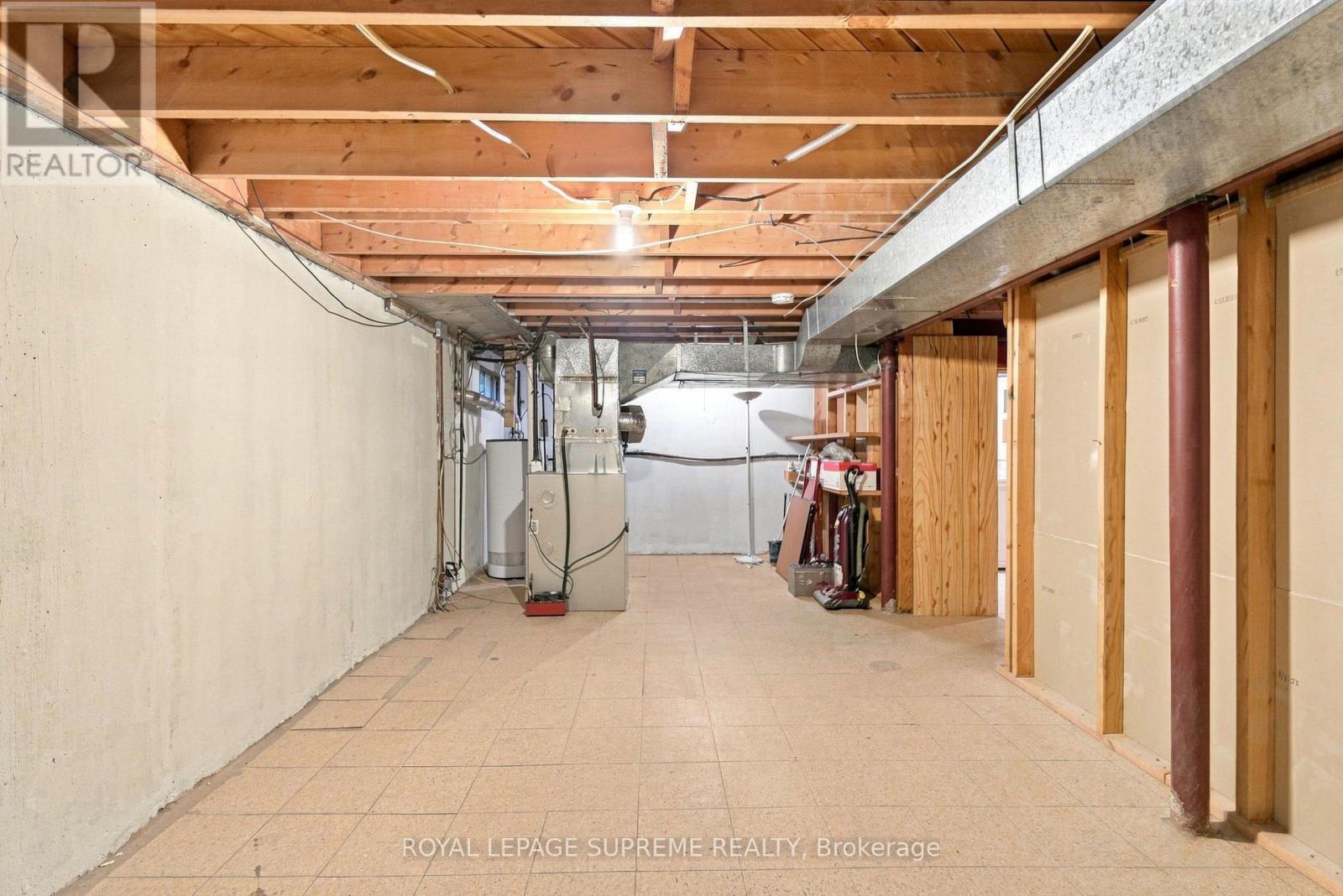 129 BRIARSCROSS BOULEVARD - Image 34