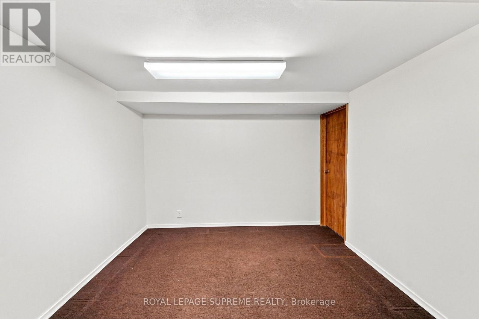 129 BRIARSCROSS BOULEVARD - Image 35