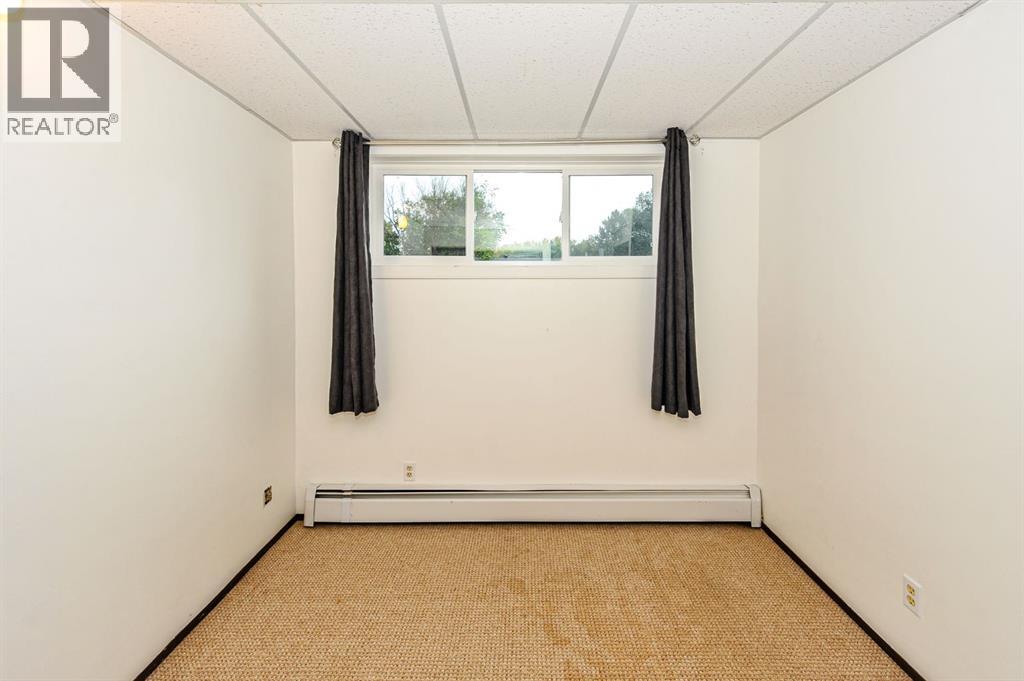 221 1 Avenue - Image 18