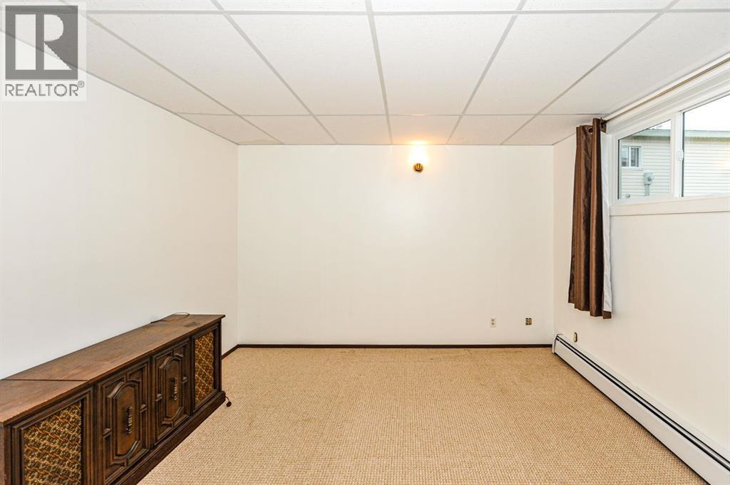 221 1 Avenue - 26