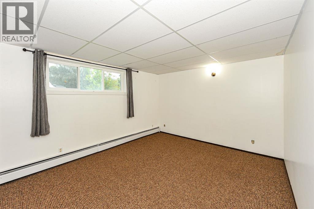 221 1 Avenue - Image 27