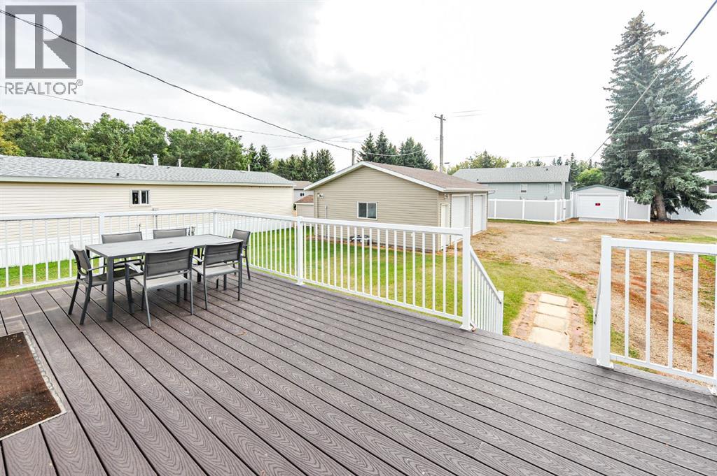 221 1 Avenue - Image 32