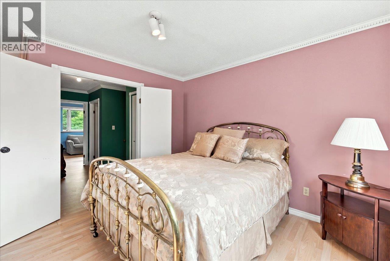 1 1176 W 15TH AVENUE, Vancouver