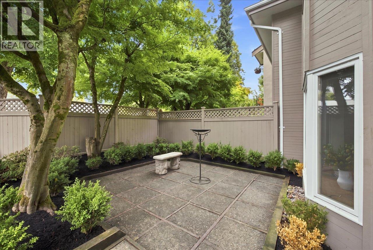 1 1176 W 15TH AVENUE, Vancouver