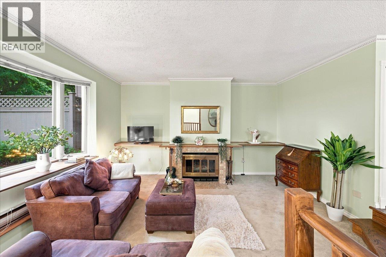 1 1176 W 15TH AVENUE, Vancouver