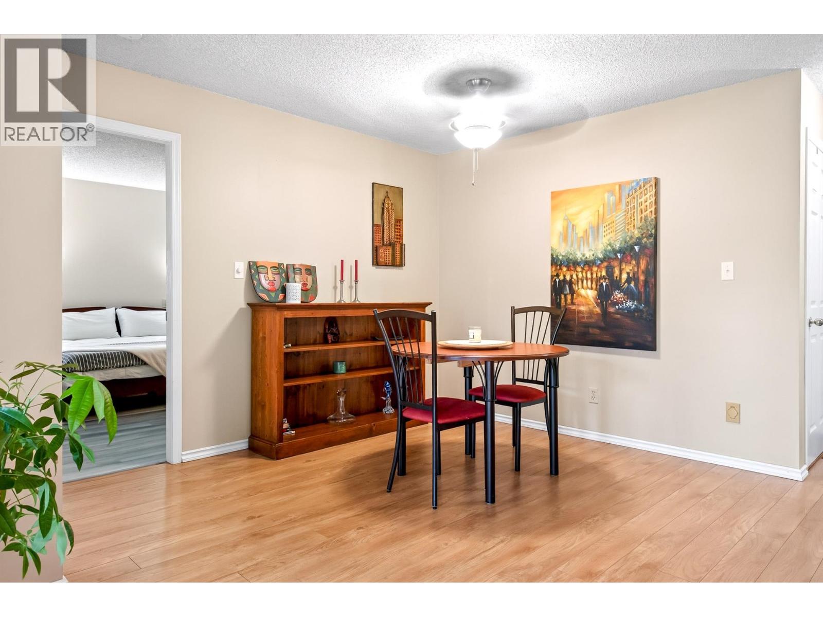 317 12 K DE K COURT, New Westminster — photo 7
