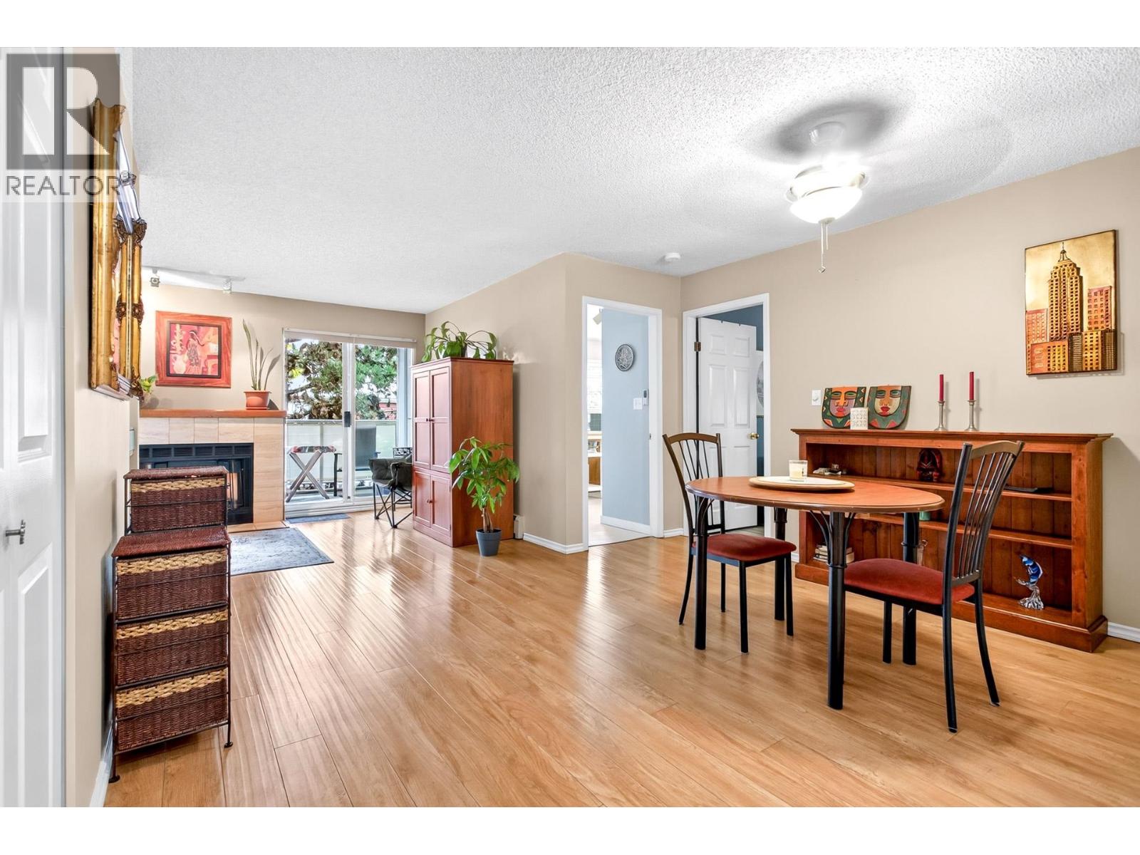 317 12 K DE K COURT, New Westminster — photo 8