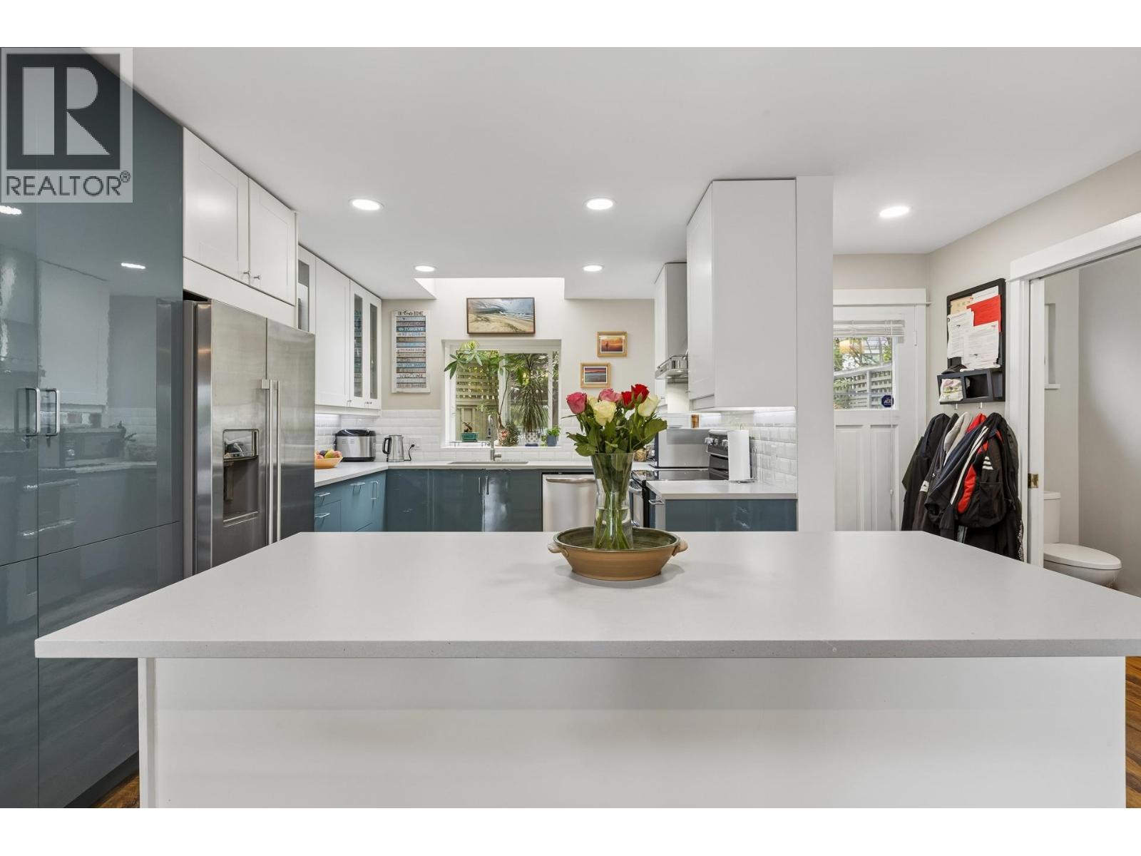 7 240 E KEITH ROAD, North Vancouver