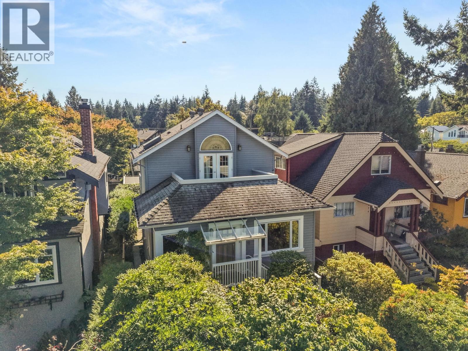 4468 14TH Avenue, Vancouver