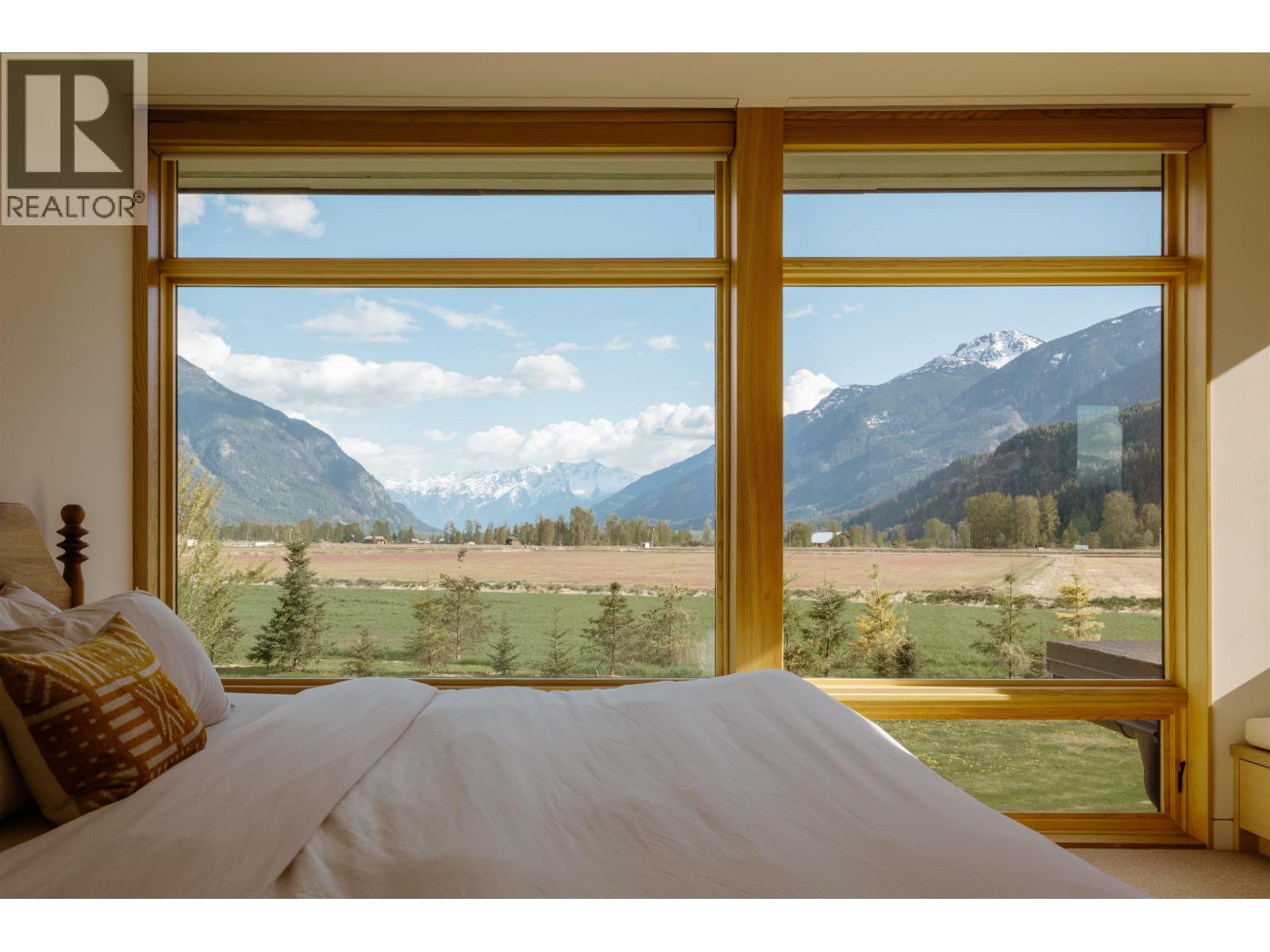 9209 PEMBERTON MEADOWS ROAD, Pemberton
