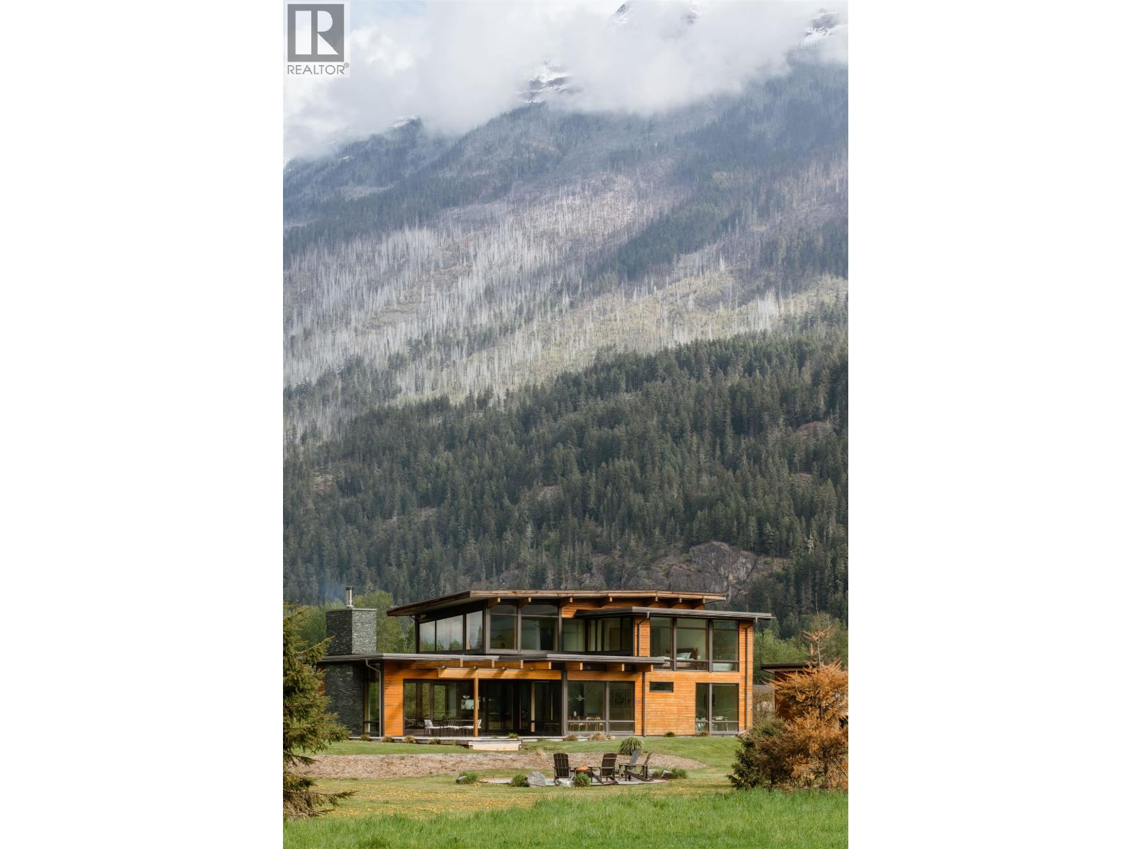 9209 PEMBERTON MEADOWS ROAD, Pemberton