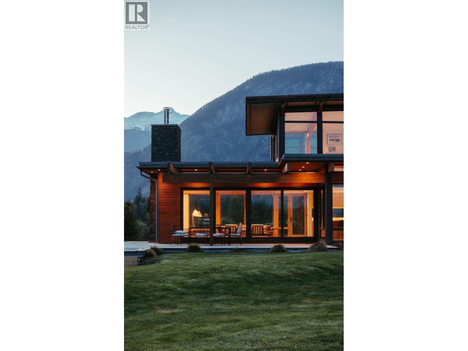 9209 PEMBERTON MEADOWS ROAD, Pemberton