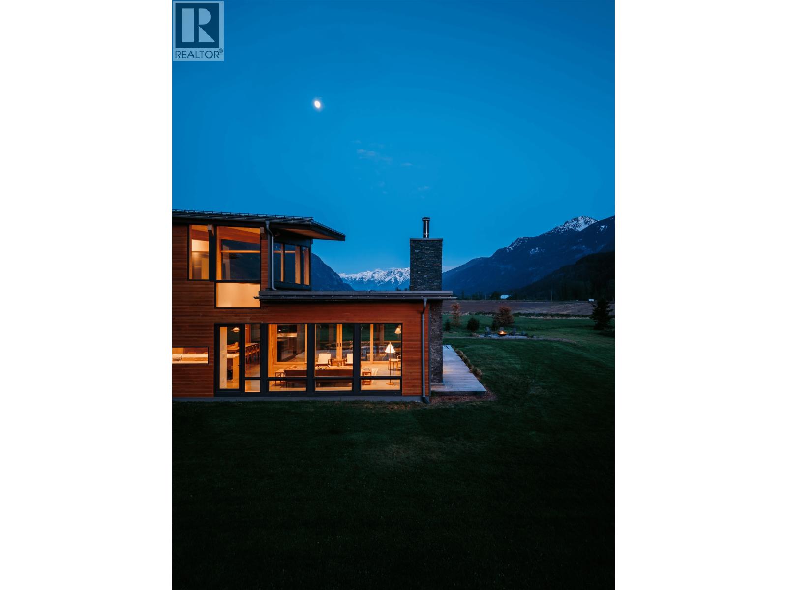 9209 PEMBERTON MEADOWS ROAD, Pemberton